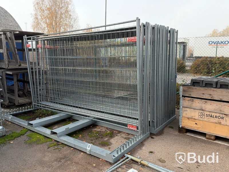 Byggstängsel Demex med stängselfötter