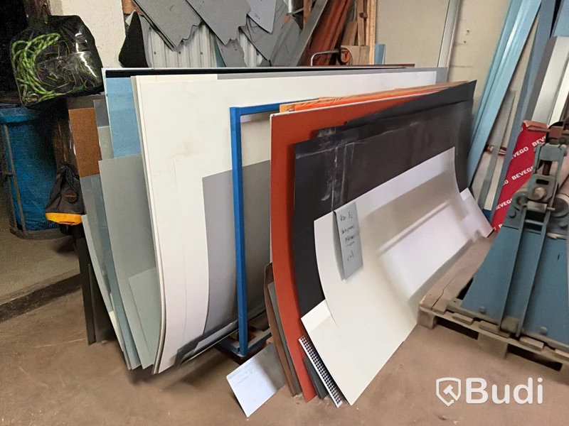 Lot of sheet metal with storage rack