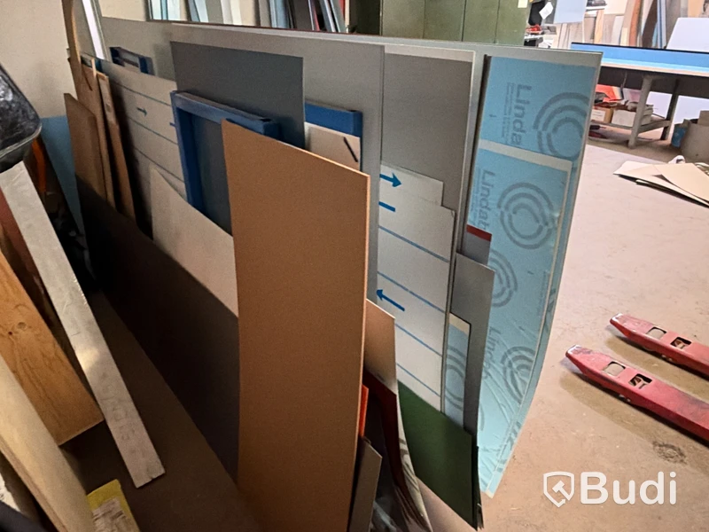 Lot of sheet metal with storage rack