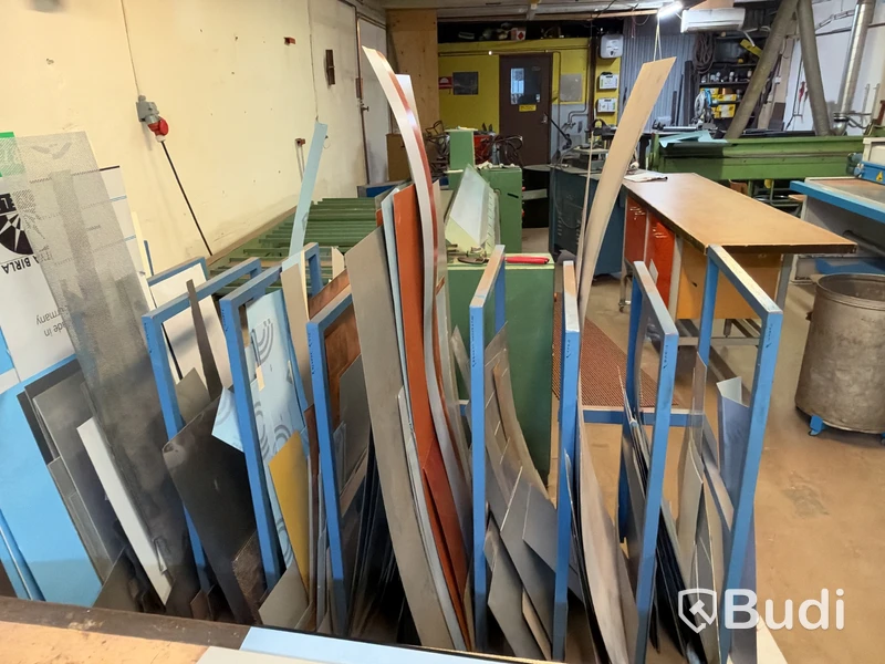 Lot of sheet metal with storage rack