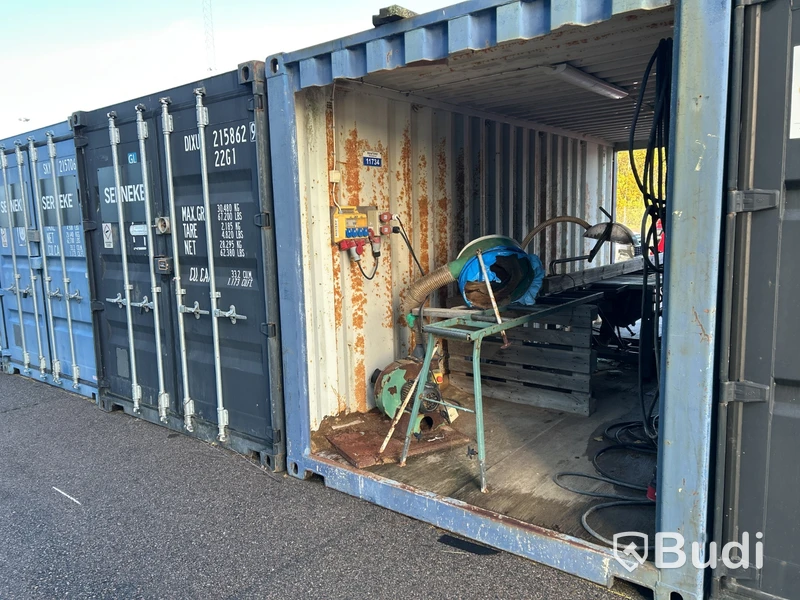 Sågcontainer 20 fot, med elinstallation