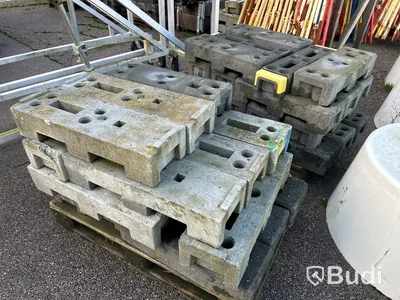 Lot of temporary fence panels and fence weights