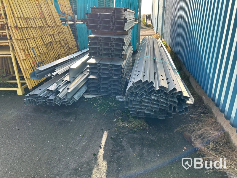 Lot of galvanized steel profiles