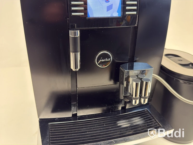 Kaffemaskin Jura Giga X8C inkl. mjölkkyl Jura 586