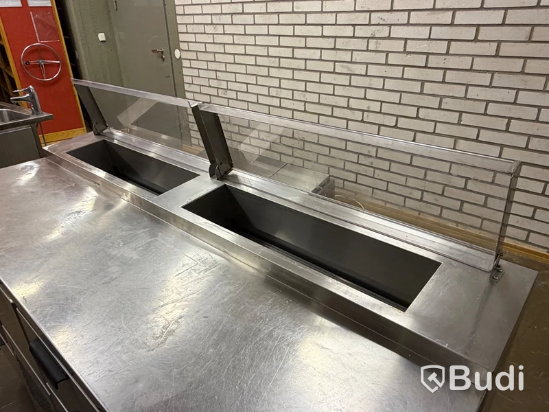 Refrigerated counter with cold well, Porkka COLD LINE 1660 MM