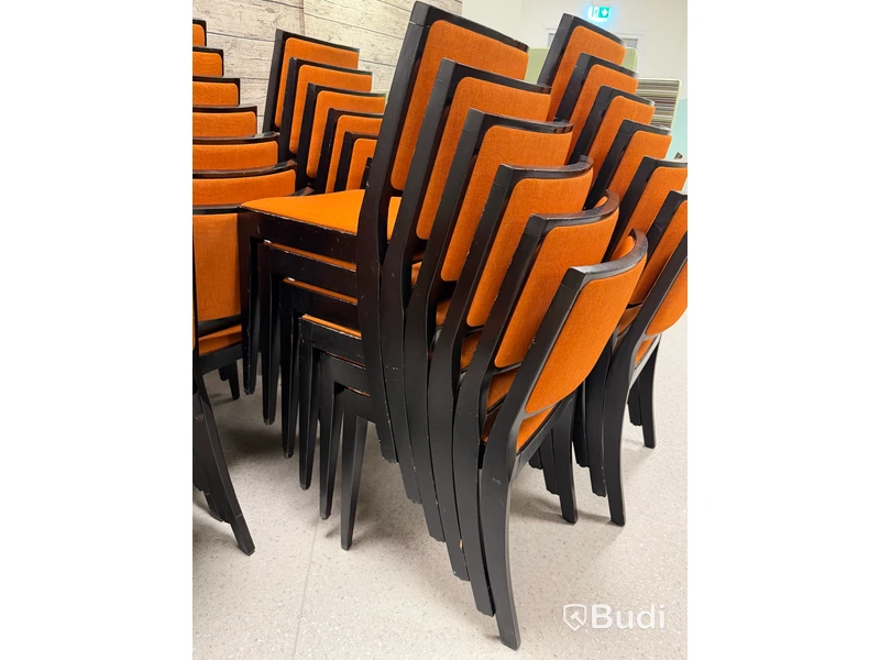 40 st stolar, orange tygklädsel, stapelbara