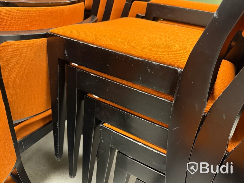 40 st stolar, orange tygklädsel, stapelbara