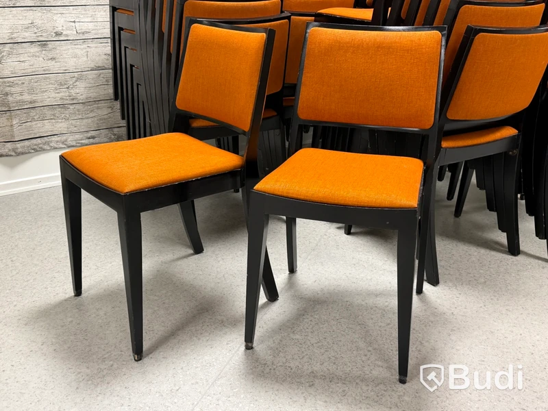 40 st stolar, orange tygklädsel, stapelbara