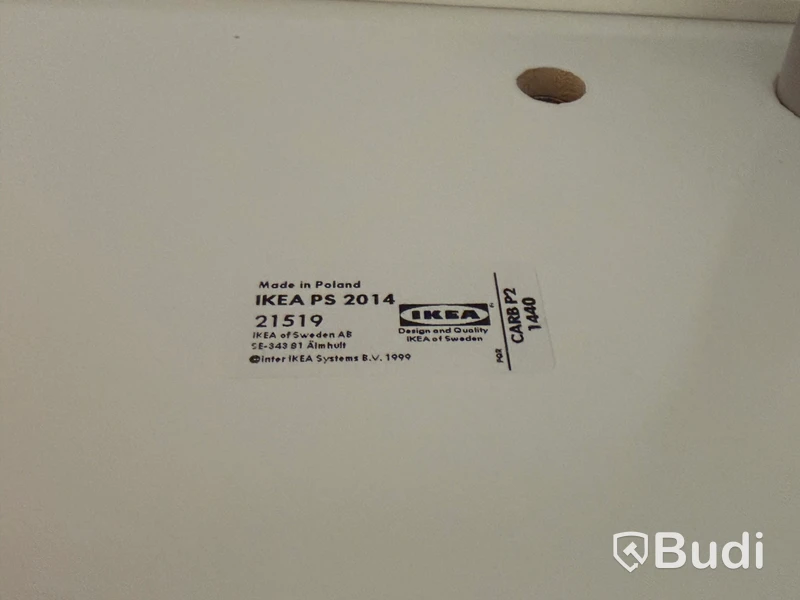 2 st hörnskåp IKEA PS 2014, triangulär form