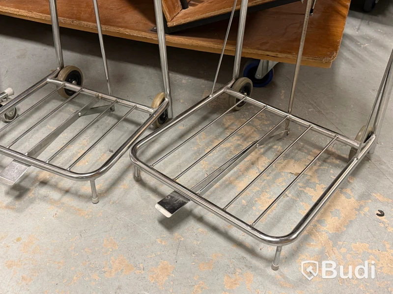 6 waste bag stands on wheels with lids and pedal opening, Solema