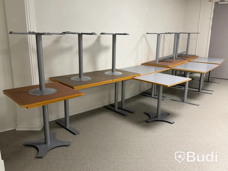 Bord,13 st (8+5), med metallunderreden
