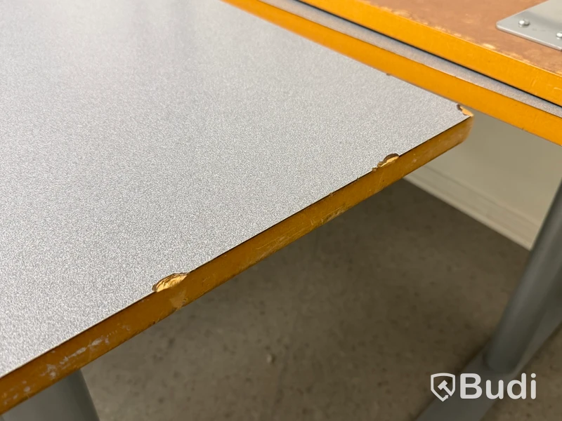 Bord,13 st (8+5), med metallunderreden