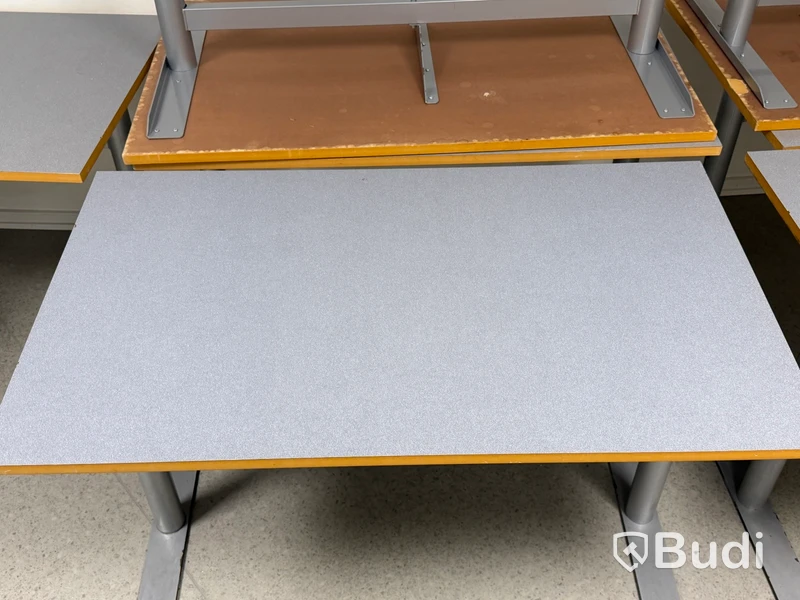 Bord,13 st (8+5), med metallunderreden