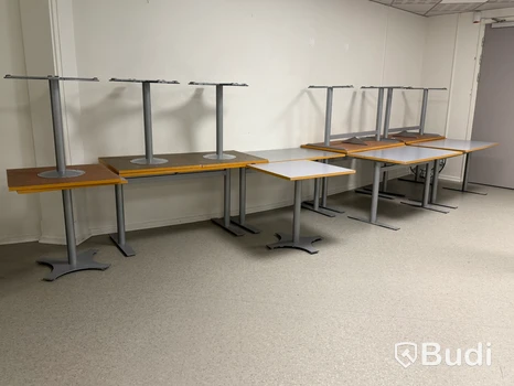 Bord,13 st (8+5), med metallunderreden