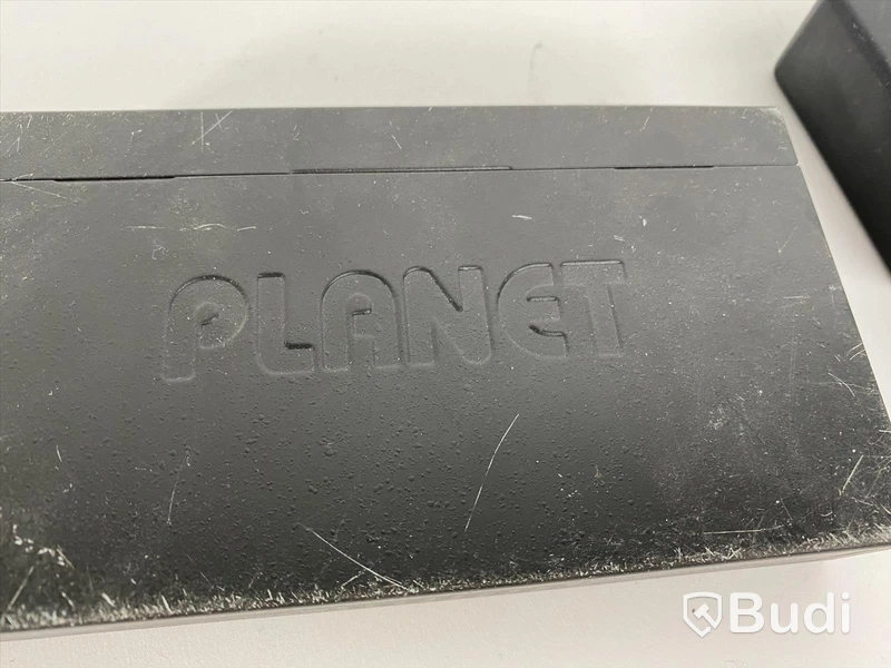 Planet GDS-803 8-port gigabit switch