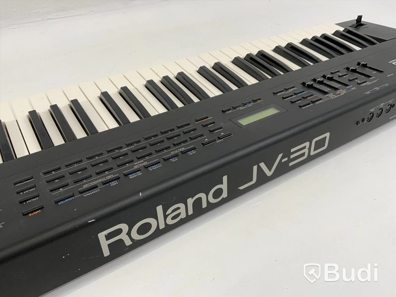 Roland JV-30 synt - okänd funktion ej strömkabel