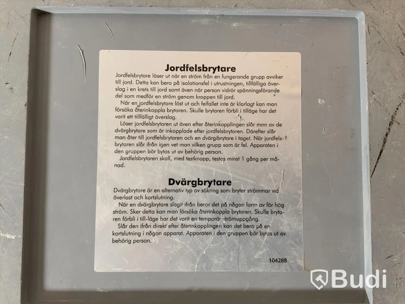 Byggcentral 16A med jordfelsbrytare