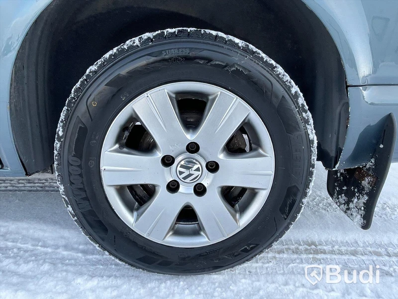 Lätt Lastbil Volkswagen Multivan 2,5 Tdi Crossover | 7 sittplatser |