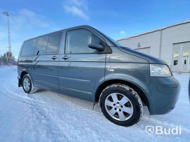 Lätt Lastbil Volkswagen Multivan 2,5 Tdi Crossover | 7 sittplatser |