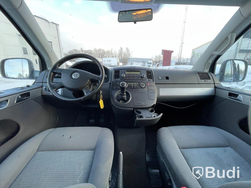 Lätt Lastbil Volkswagen Multivan 2,5 Tdi Crossover | 7 sittplatser |