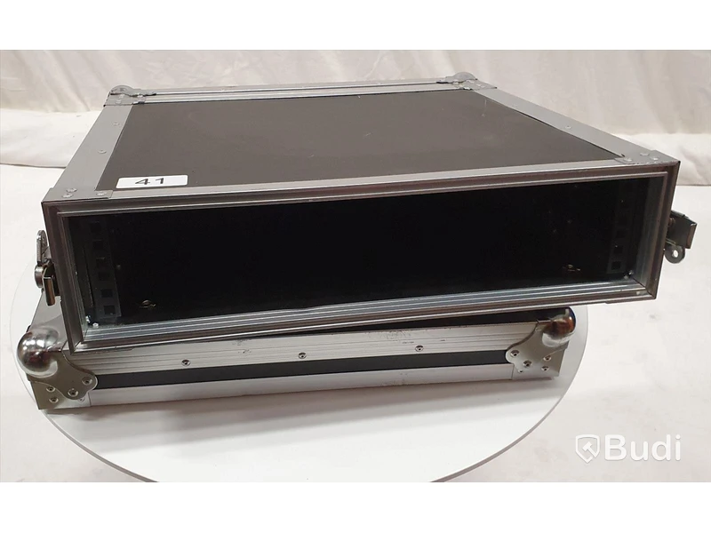 1st 2HE Rackcase