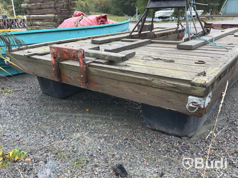 Floating work platform, 230×370 cm, with manual winch