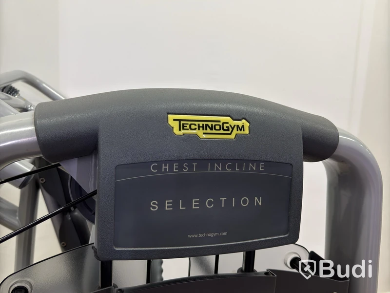 Technogym Chest Incline chest press, weight stack