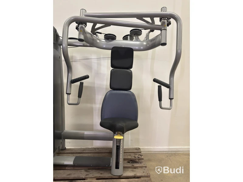 Technogym Selection chest press, weight stack