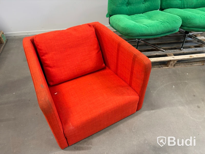 Seating set, two green armchairs and ottoman