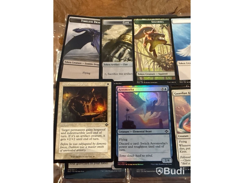 Samling Magic: The Gathering-kort i plastfickor