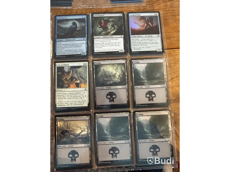 Samling Magic: The Gathering-kort i plastfickor
