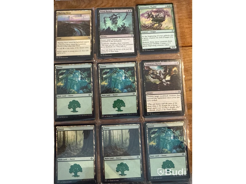 Samling Magic: The Gathering-kort i plastfickor