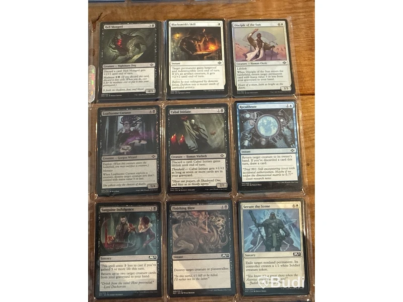 Samling Magic: The Gathering-kort i plastfickor