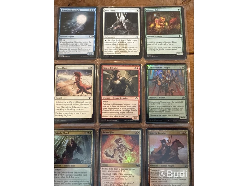 Samling Magic: The Gathering-kort i plastfickor