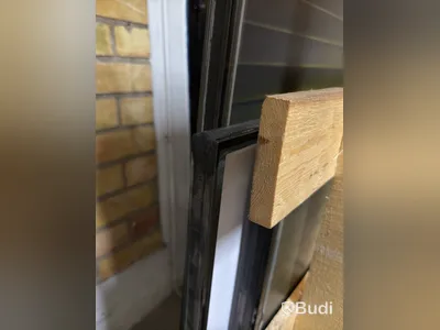 Entrance door