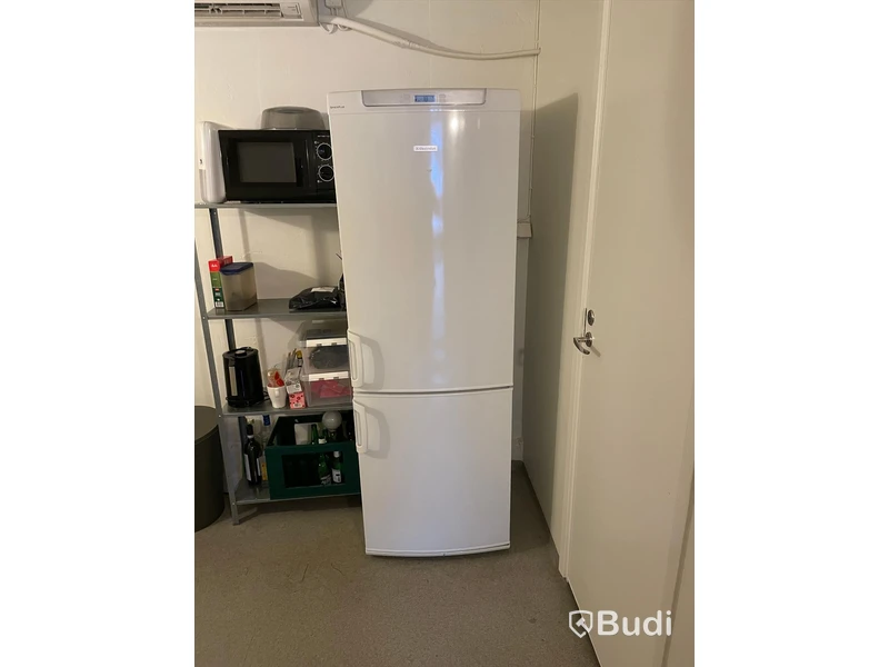 Electrolux kombinerad Kyl och frys ERB34400W