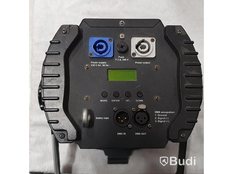 3st Eurolite LED STL-50F - LED fresnel.