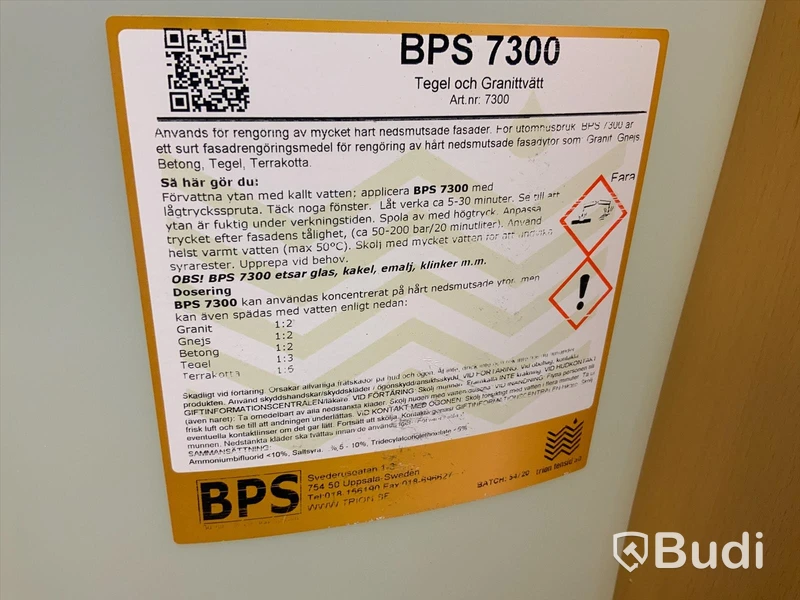 8st dunkar med BPS 7300 Tegel och granittvätt
