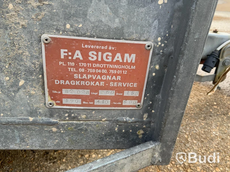 Släp Sigam REG BCX085 ink kåpa