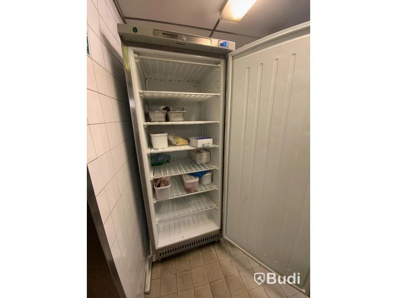 Frys Skycold by Porkka, 520 liter,  Bredd 77cm, Djup 70 cm, höjd 202