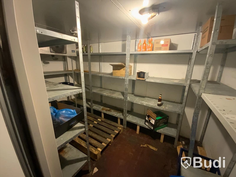 Kylrum 360x200, Höjd: 210. Ej isolerat golv