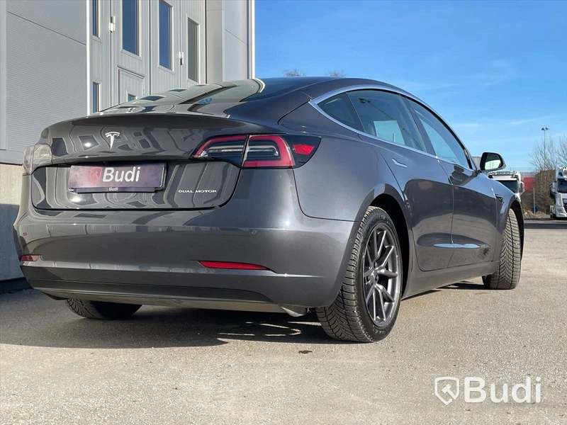 Bil Tesla Model 3 Long range 2019