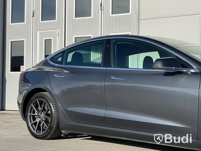 Bil Tesla Model 3 Long range 2019