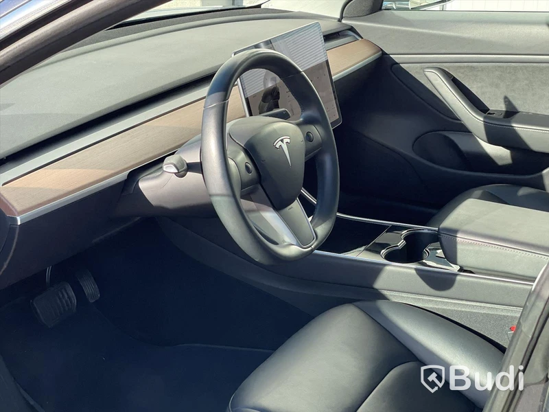 Bil Tesla Model 3 Long range 2019
