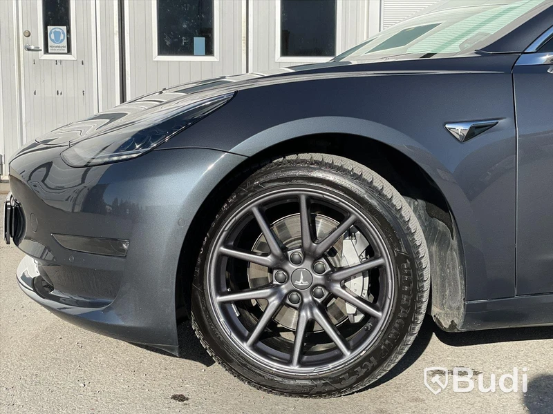 Bil Tesla Model 3 Long range 2019