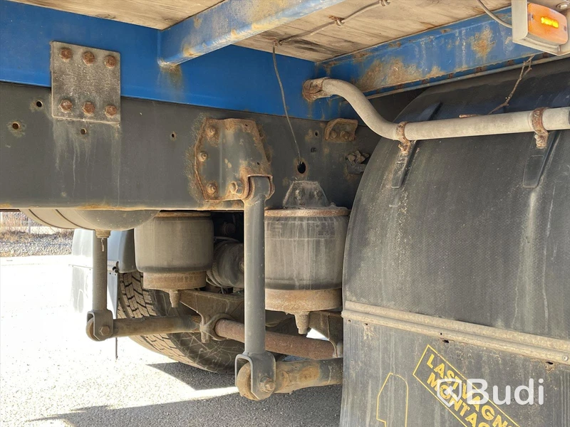 Lastbil DAF LF kran/flak PK 12002