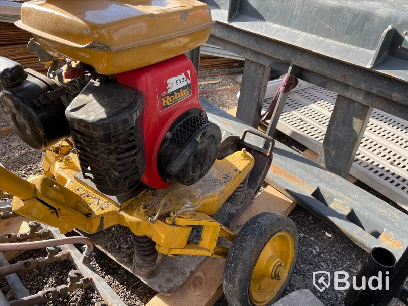 Vibrator Dynapac CM 13