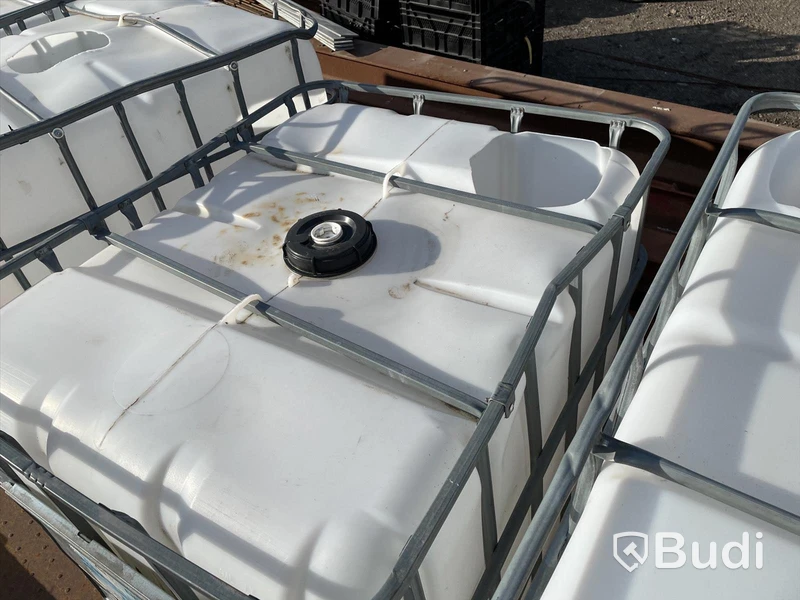 5st Cipak tank 1000 liter - hål i toppen