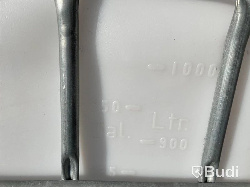 5st Cipak tank 1000 liter - hål i toppen