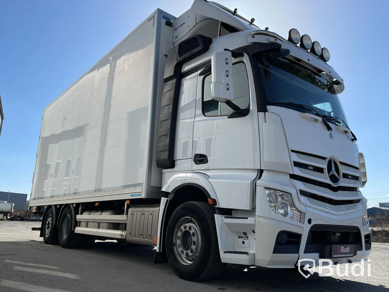 Lastbil Mercedes-Benz Actros | Kylaggregat Thermo king
